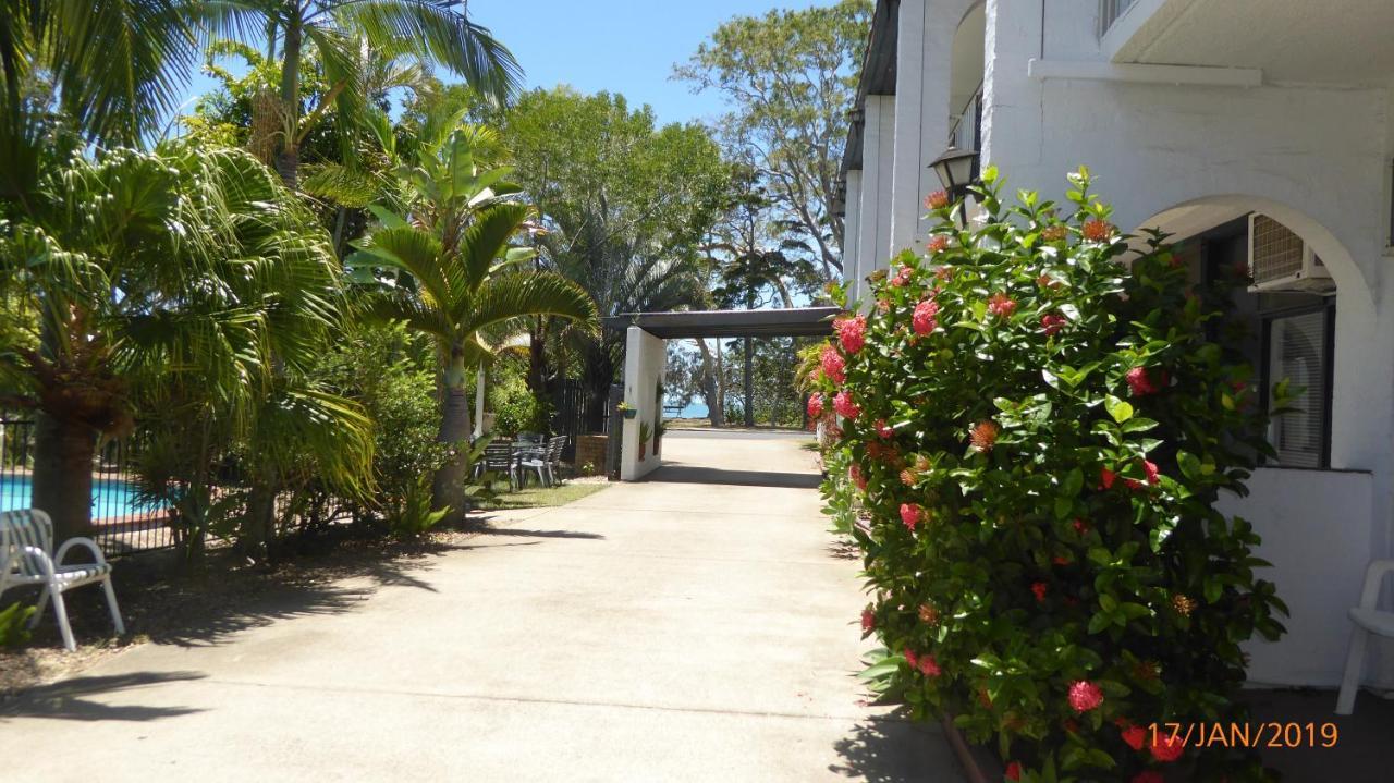 Tower Court Motel - Adults Only Haven Hervey Bay Exterior photo